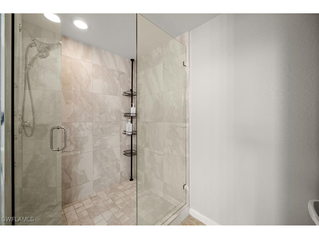 12930 Positano Circle #307 Naples FL 34105 225081873 image10