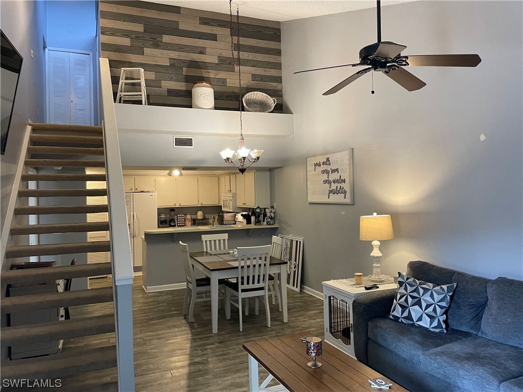 12935 Meadowood Court Fort Myers FL 33919 223044595 image1