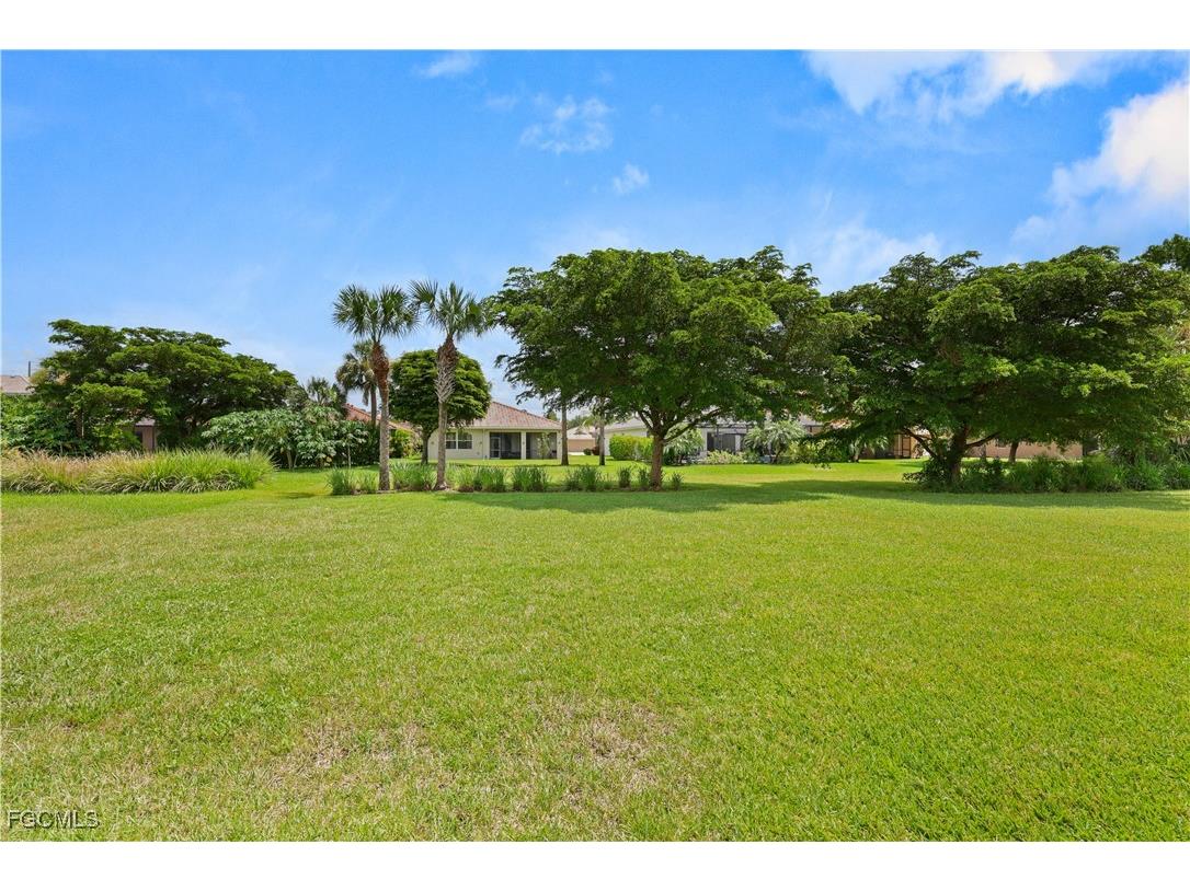 12938 Stone Tower Loop Fort Myers FL 33913 2025003585 image17