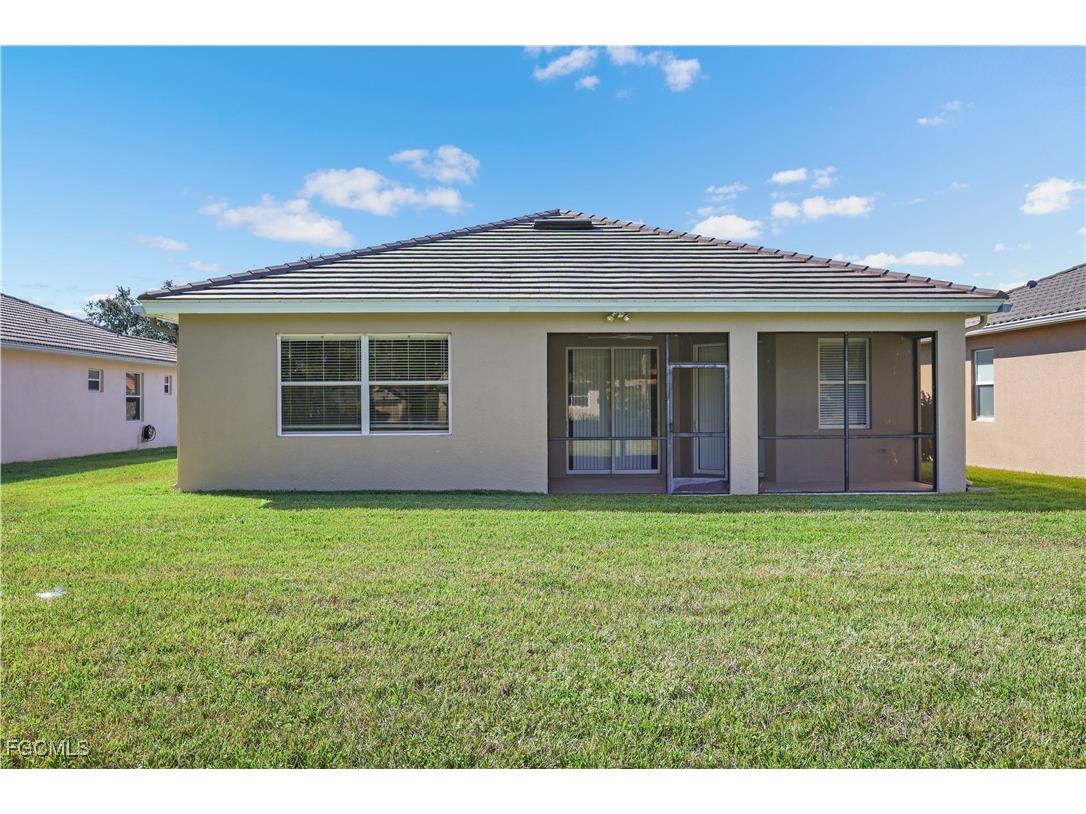 12938 Stone Tower Loop Fort Myers FL 33913 2025003585 image18