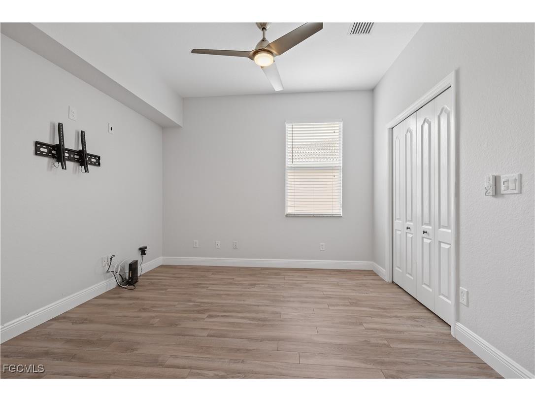 12938 Stone Tower Loop Fort Myers FL 33913 2025003585 image38