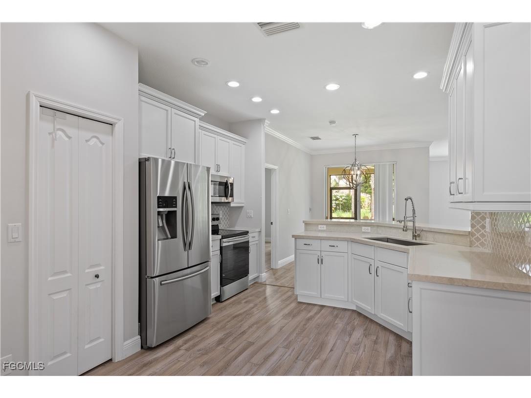 12938 Stone Tower Loop Fort Myers FL 33913 2025003585 image4