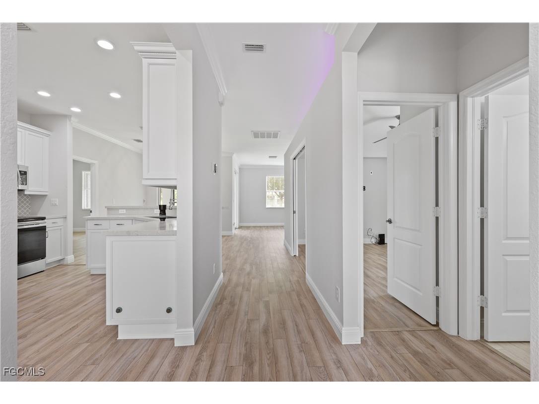 12938 Stone Tower Loop Fort Myers FL 33913 2025003585 image40