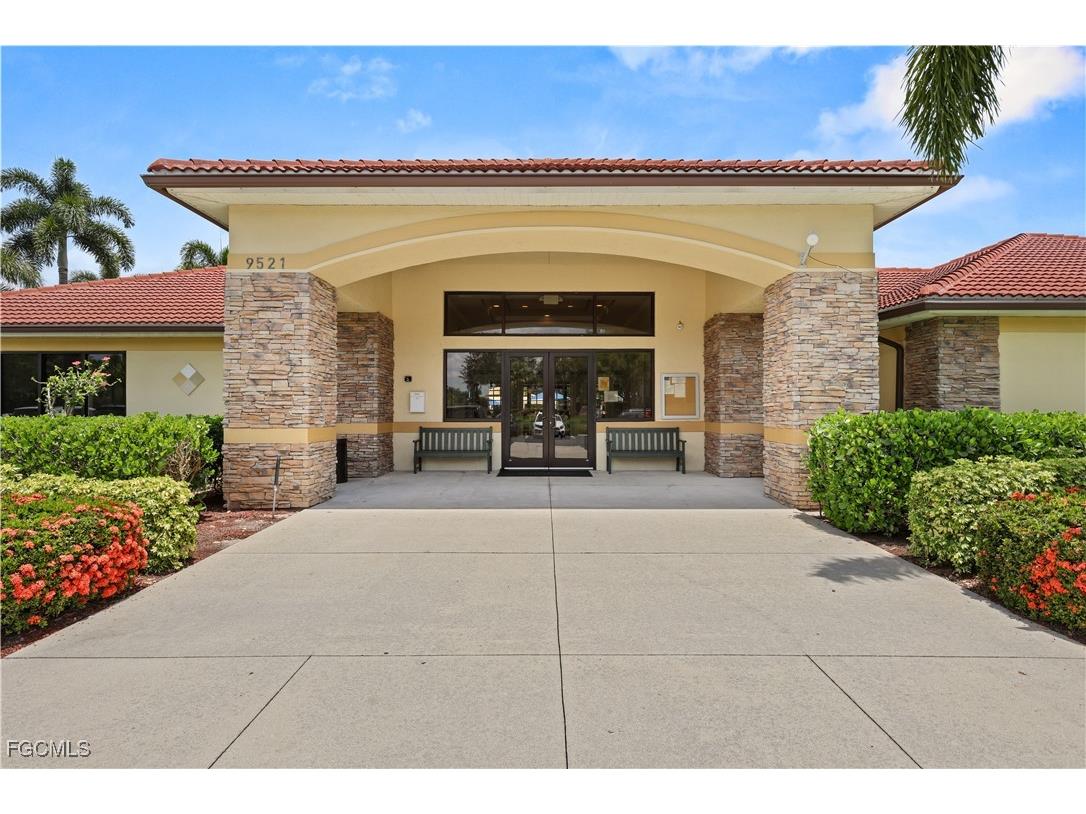 12938 Stone Tower Loop Fort Myers FL 33913 2025003585 image50