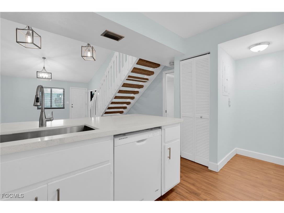 12939 Cherrydale Court Fort Myers FL 33919 2025023890 image14