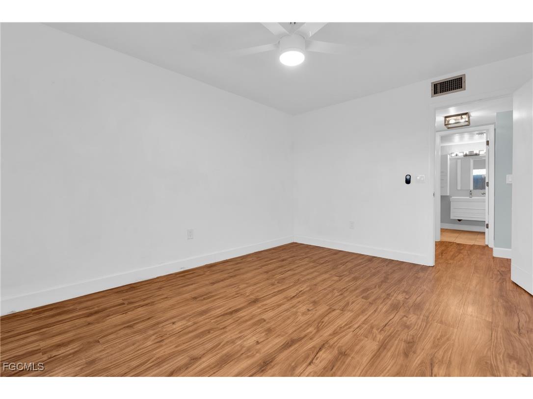 12939 Cherrydale Court Fort Myers FL 33919 2025023890 image16