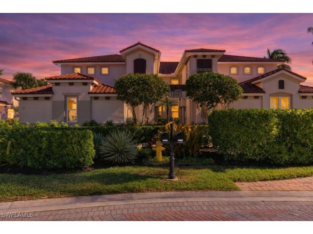 1294 Rialto Way #202 Naples FL 34114 225070215 image1