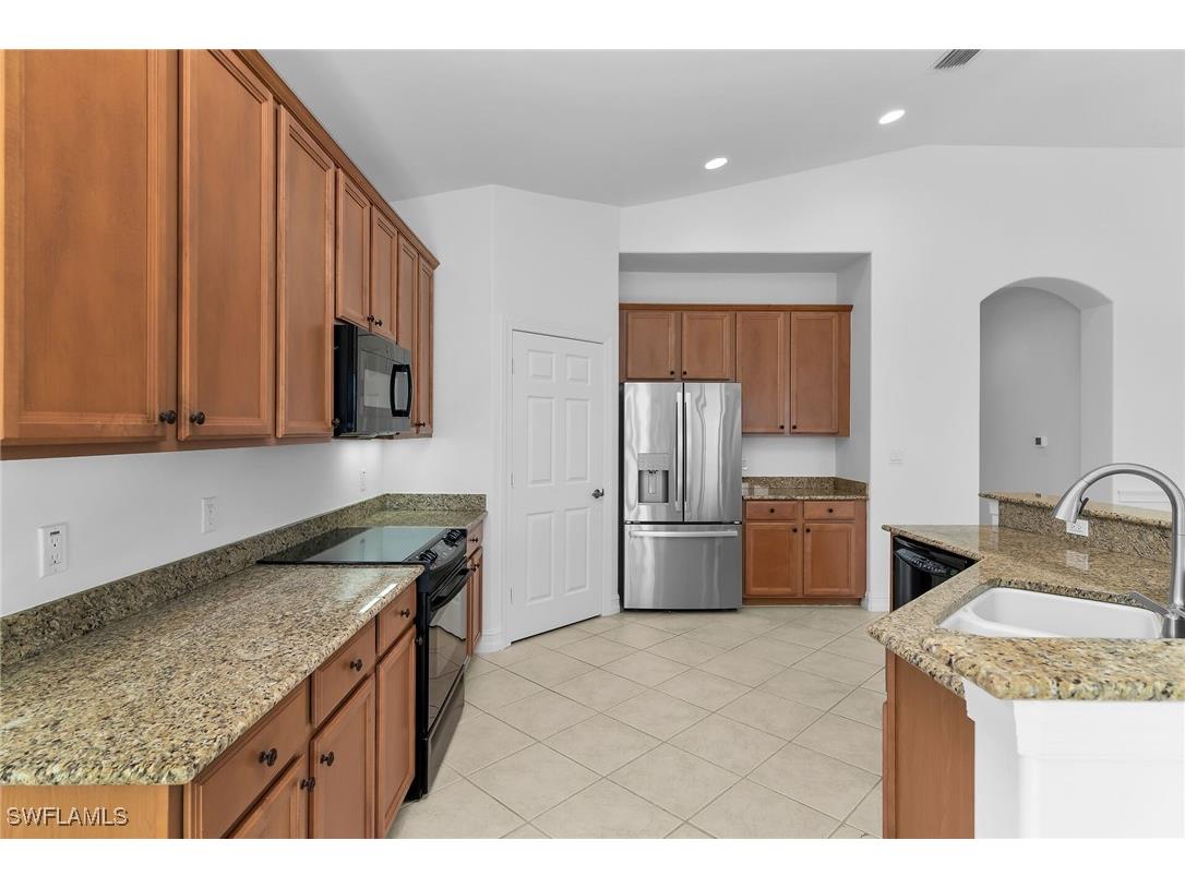 1294 Rialto Way #202 Naples FL 34114 225070215 image14