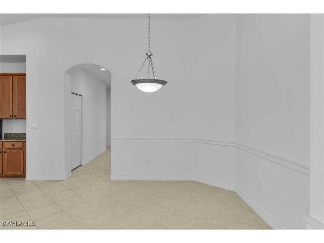 1294 Rialto Way #202 Naples FL 34114 225070215 image18