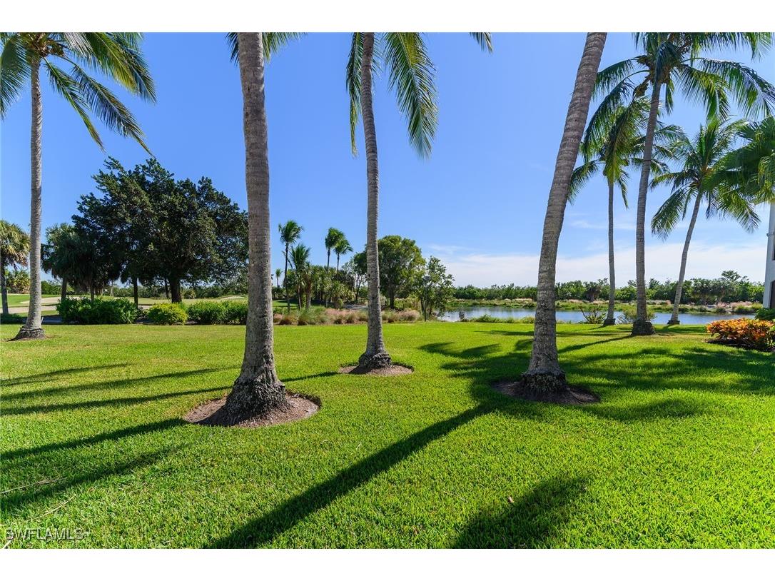 1294 Rialto Way #202 Naples FL 34114 225070215 image4