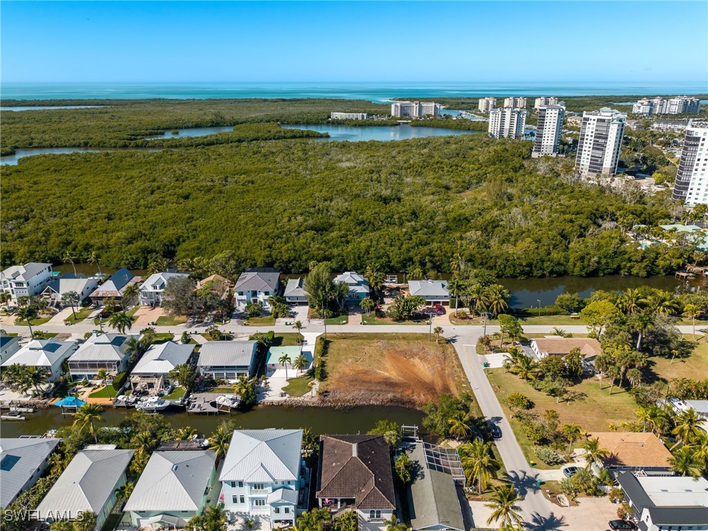 1294 Venetian Way Naples FL 34110 225073566 image10