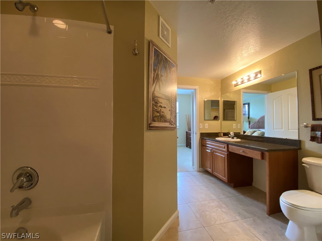 12940 Positano Circle #204 Naples FL 34105 226010751 image19