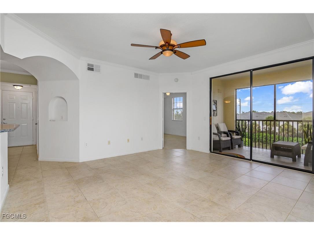 12940 Positano Circle #301 Naples FL 34105 2025014627 image14