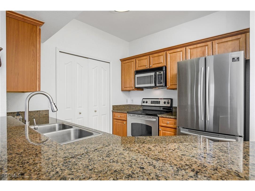 12940 Positano Circle #301 Naples FL 34105 2025014627 image17