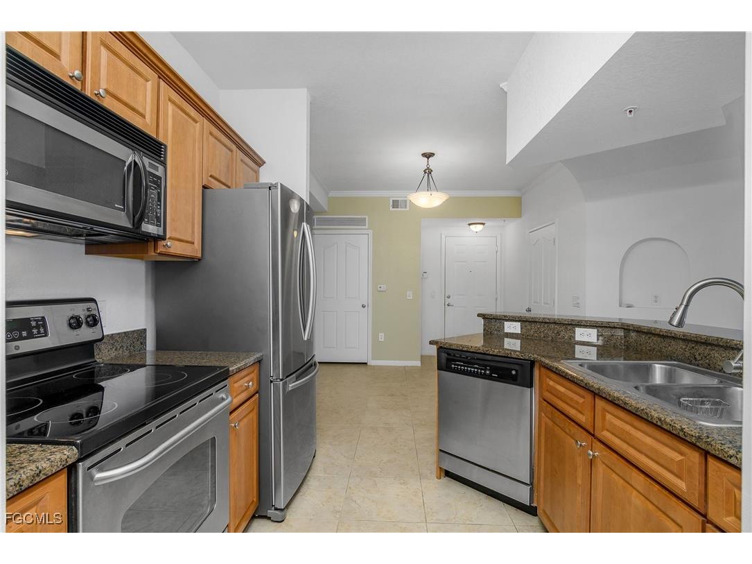 12940 Positano Circle #301 Naples FL 34105 2025014627 image18