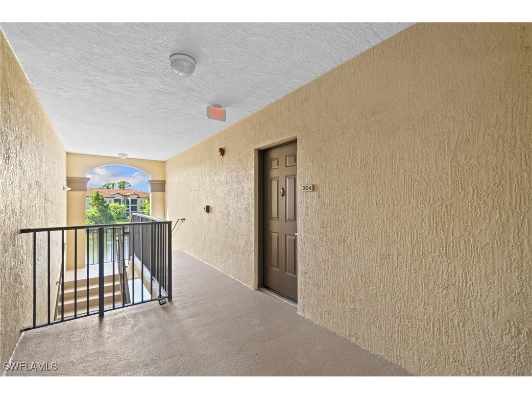 12940 Positano Circle #304 Naples FL 34105 225078519 image28