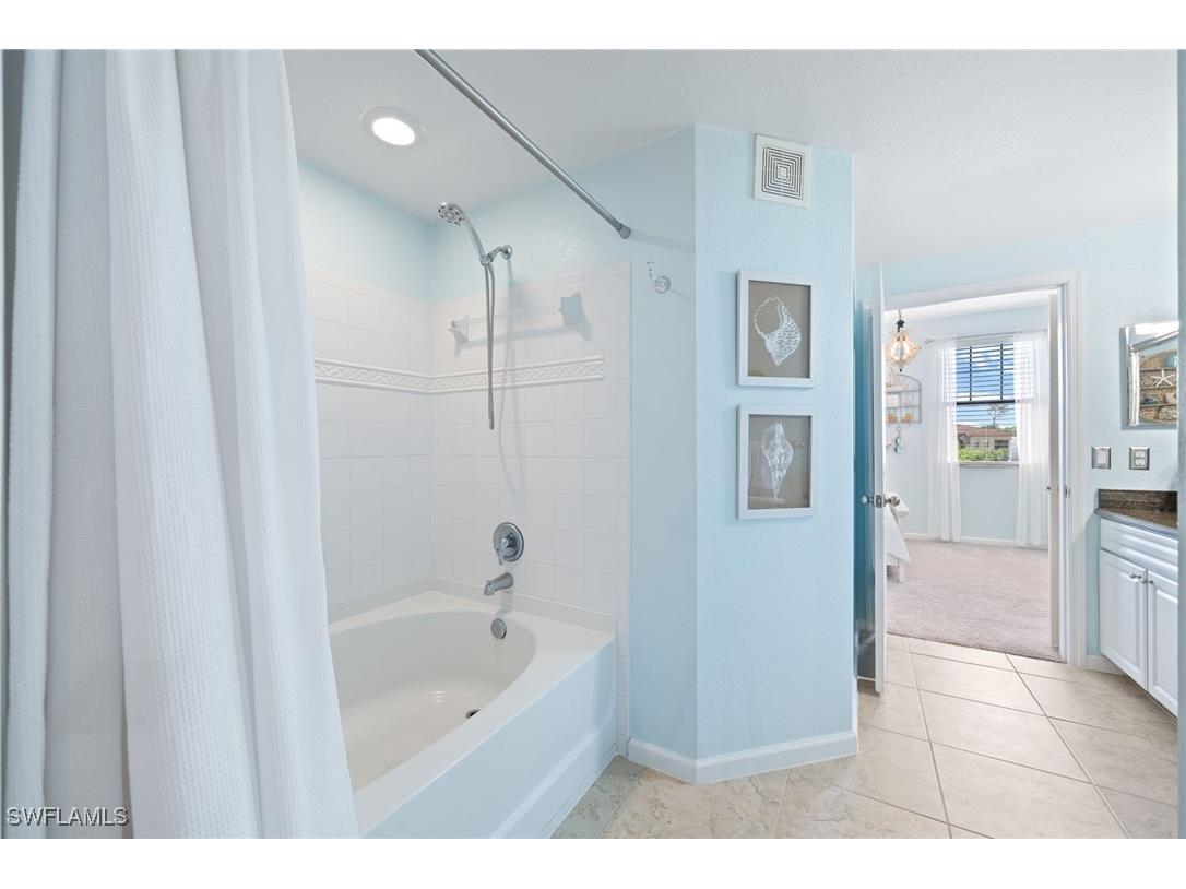 12940 Positano Circle #304 Naples FL 34105 225078684 image23