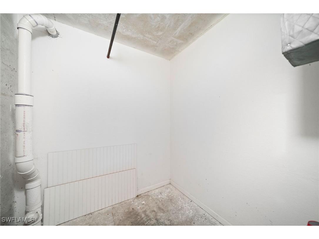 12940 Positano Circle #304 Naples FL 34105 225078684 image30