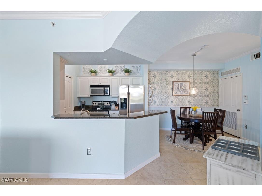 12940 Positano Circle #304 Naples FL 34105 225078684 image8