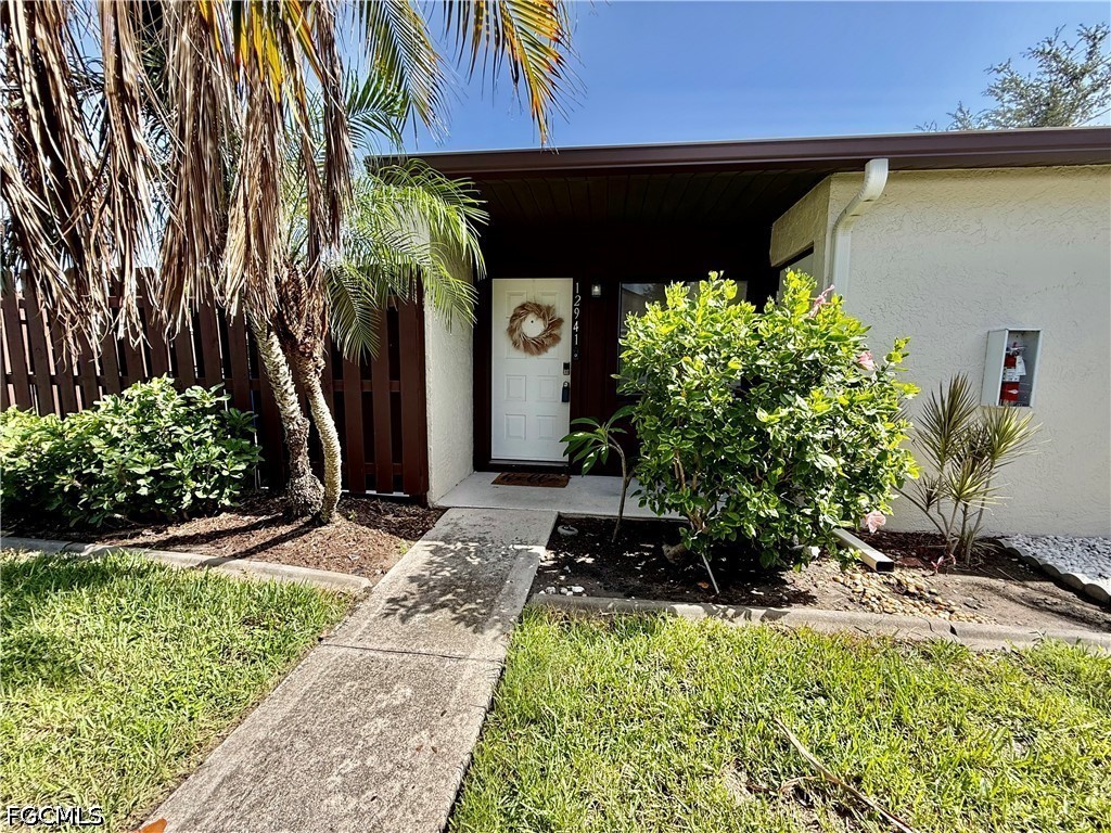 12941 Sandpoint Court Fort Myers FL 33919 2026029349 image2