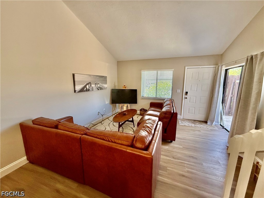 12941 Sandpoint Court Fort Myers FL 33919 2026029349 image4