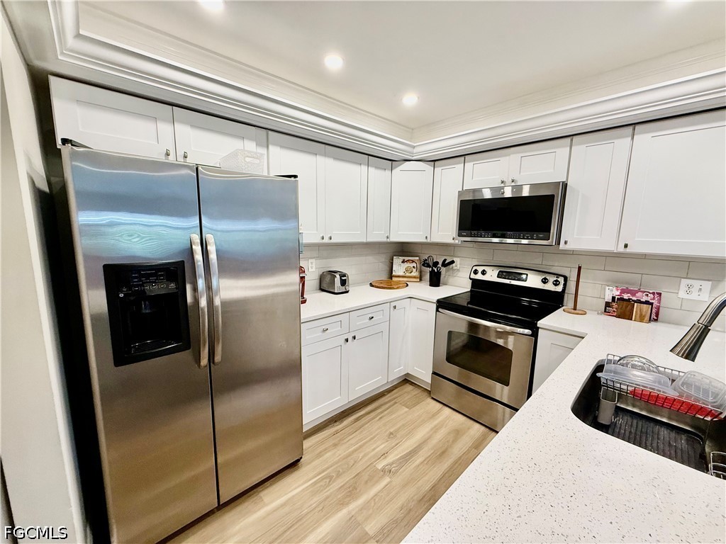 12941 Sandpoint Court Fort Myers FL 33919 2026029349 image8