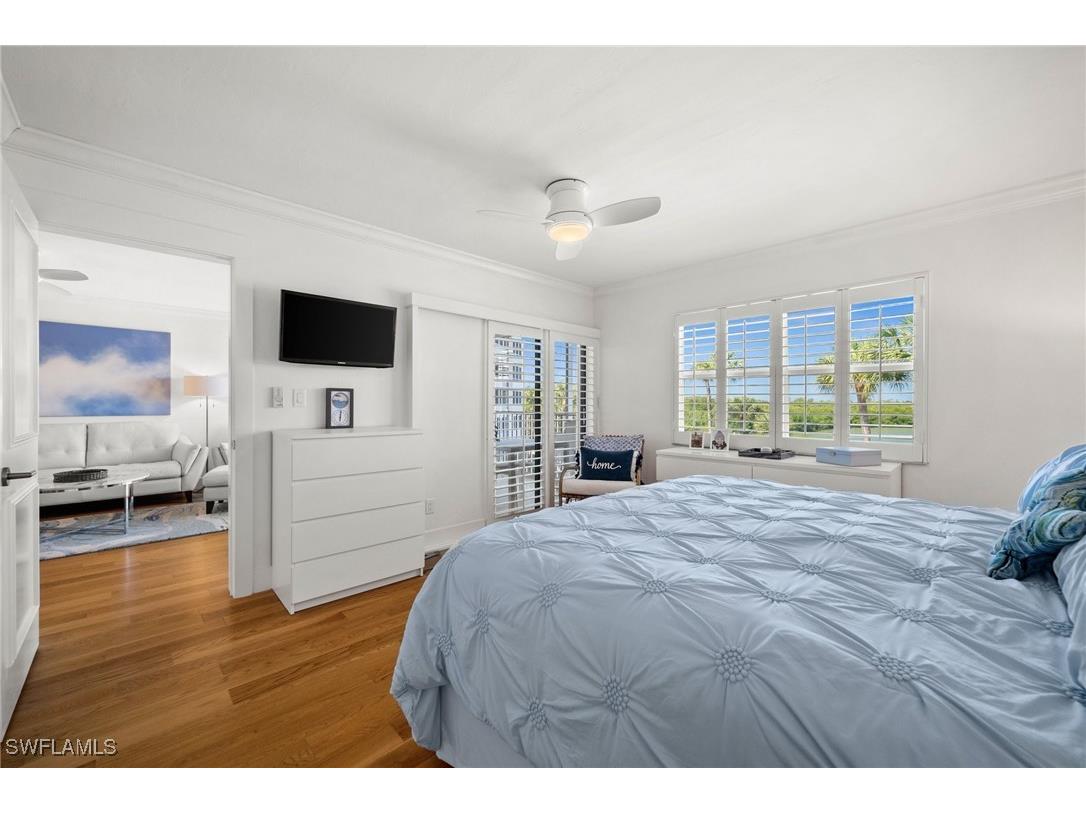 12945 Vanderbilt Drive #306 Naples FL 34110 225075768 image16