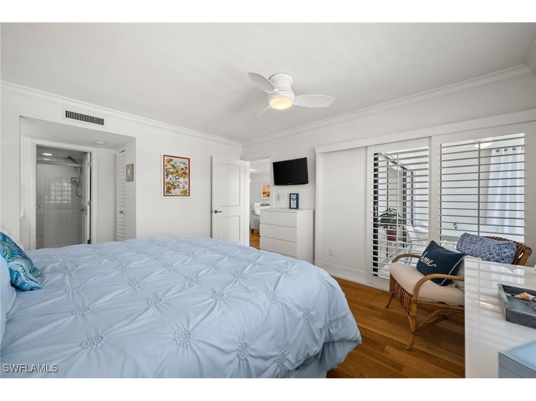 12945 Vanderbilt Drive #306 Naples FL 34110 225075768 image17