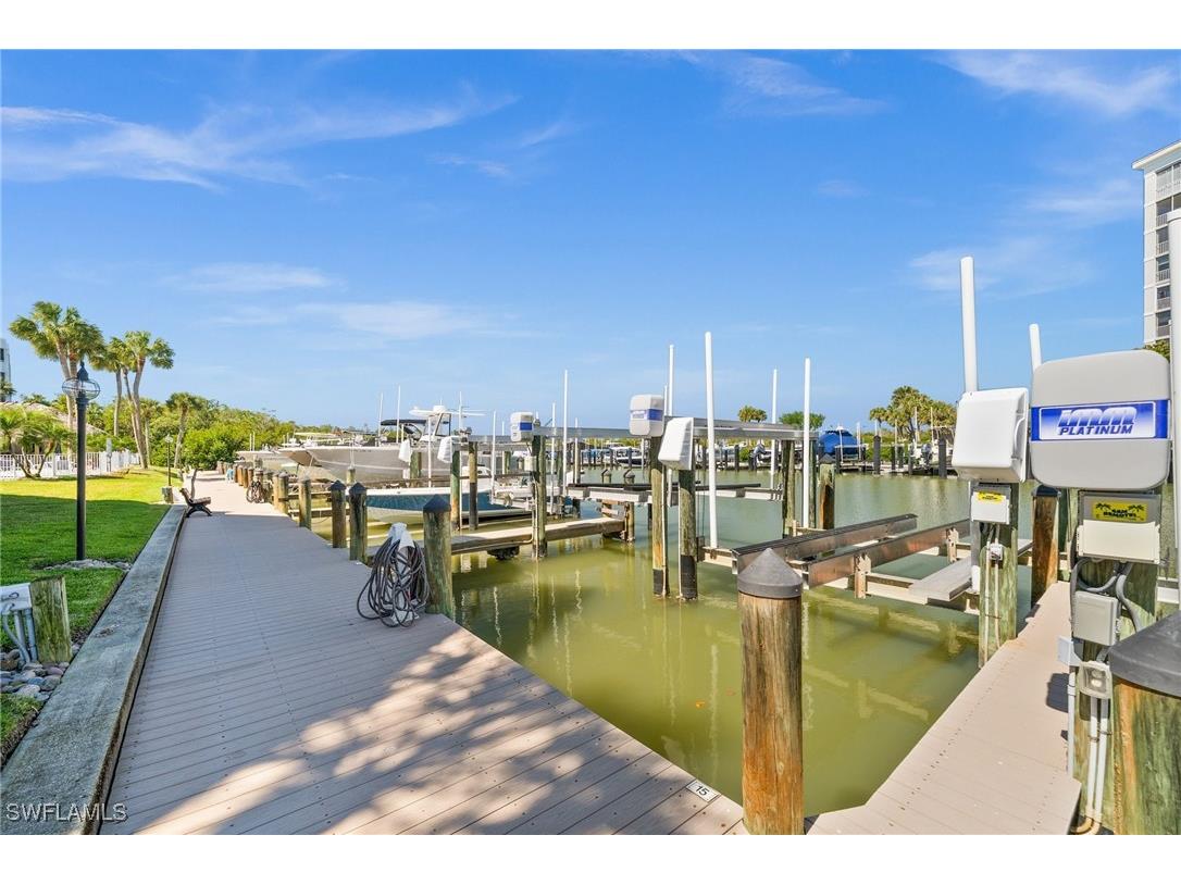 12945 Vanderbilt Drive #306 Naples FL 34110 225075768 image26