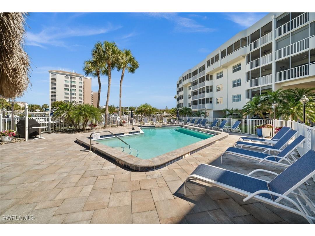 12945 Vanderbilt Drive #505 Naples FL 34110 225071250 image24