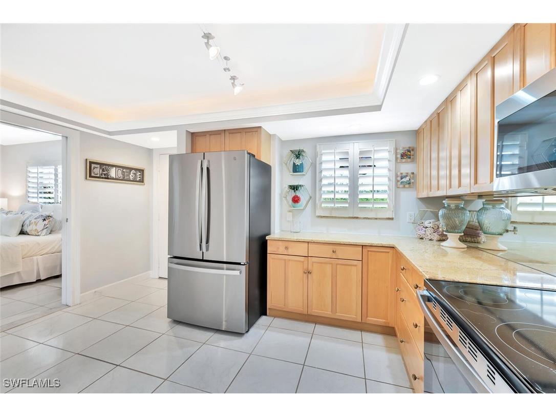 12945 Vanderbilt Drive #304 Naples FL 34110 225066148 image10