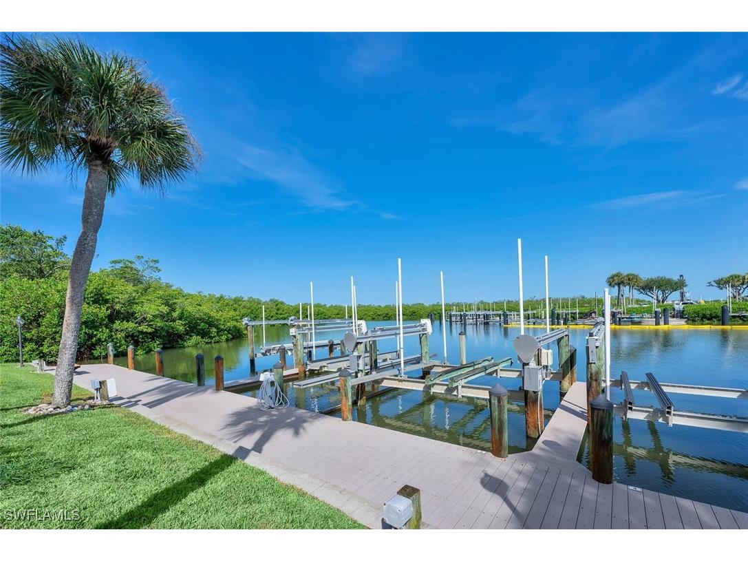 12945 Vanderbilt Drive #304 Naples FL 34110 225066148 image42