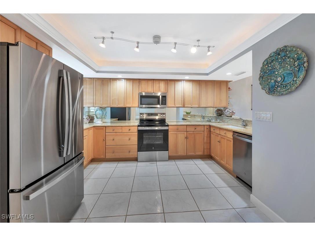 12945 Vanderbilt Drive #304 Naples FL 34110 225066148 image8