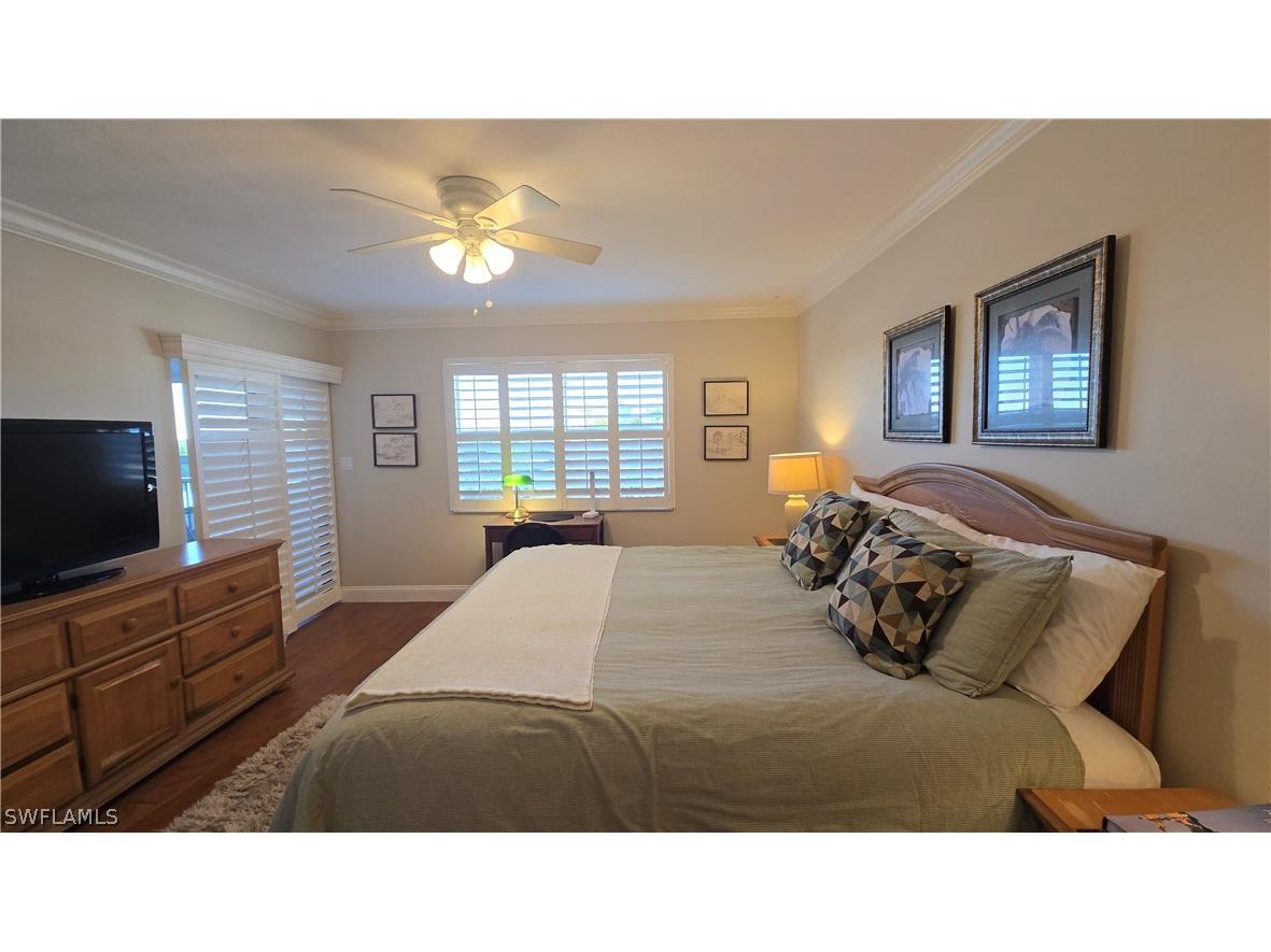 12945 Vanderbilt Drive #402 Naples FL 34110 226011659 image20