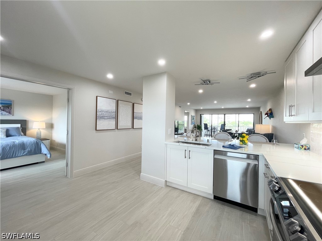 12945 Vanderbilt Drive #403 Naples FL 34110 226015372 image10