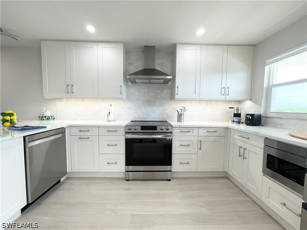 12945 Vanderbilt Drive #403 Naples FL 34110 226015372 image11