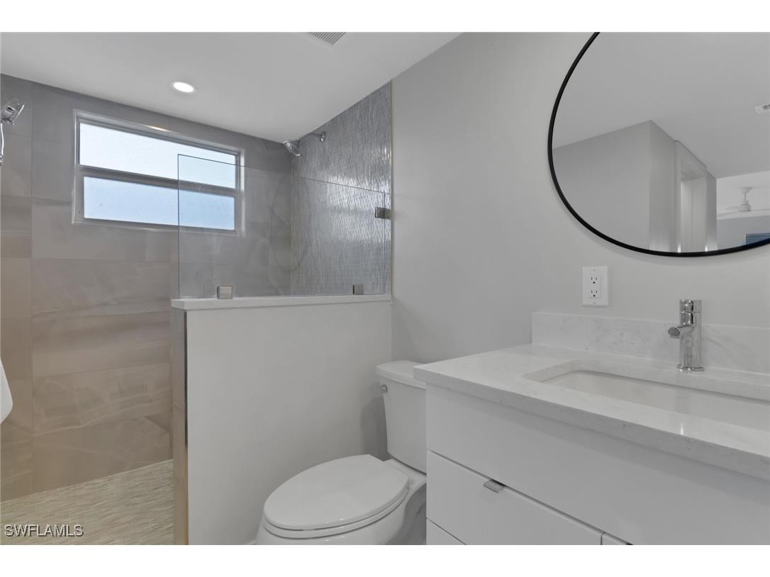 12945 Vanderbilt Drive #509 Naples FL 34110 225070881 image4