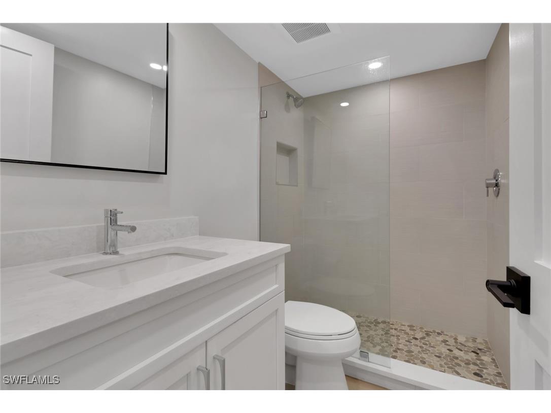 12945 Vanderbilt Drive #509 Naples FL 34110 225070881 image8