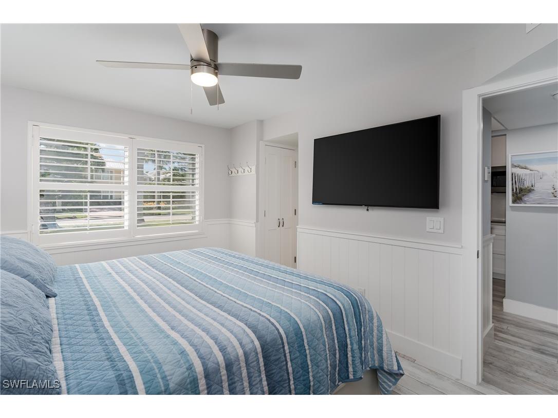 1295 Gulf Shore Boulevard S #128 Naples FL 34102 225069771 image13