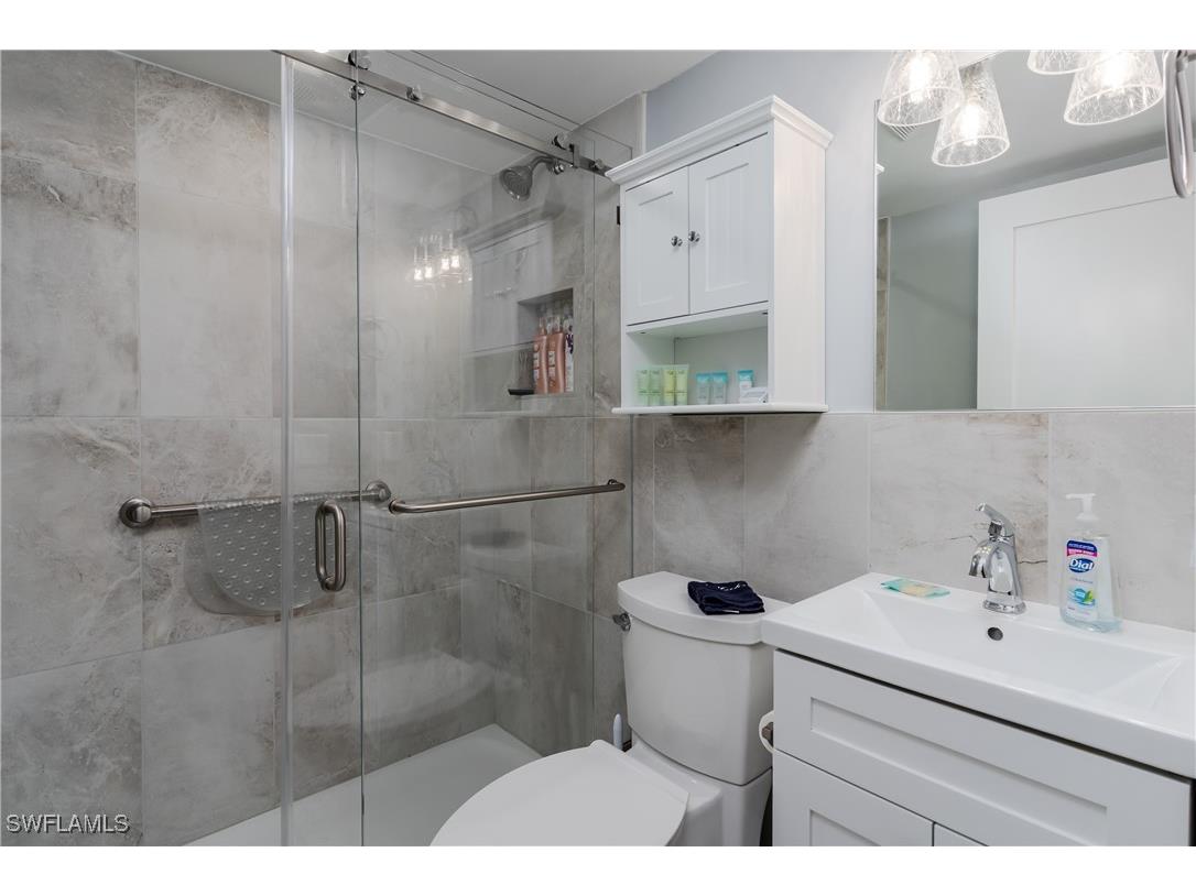 1295 Gulf Shore Boulevard S #128 Naples FL 34102 225069771 image20