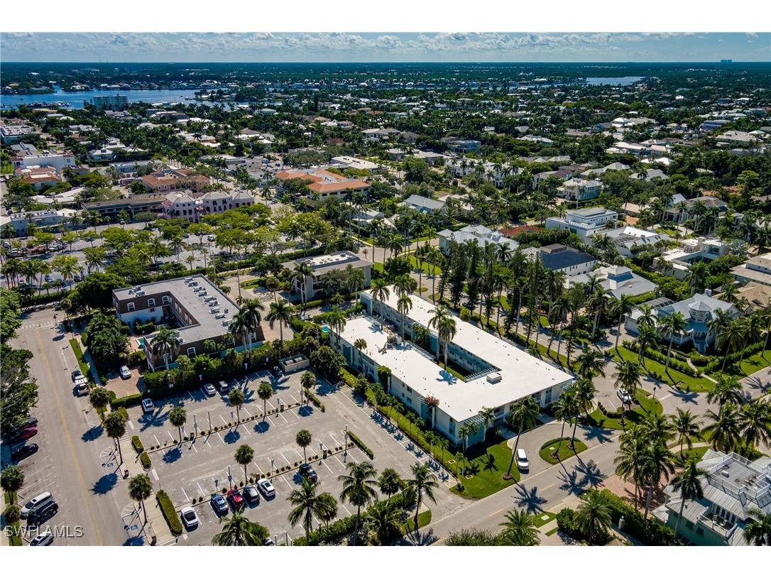 1295 Gulf Shore Boulevard S #128 Naples FL 34102 225069771 image41