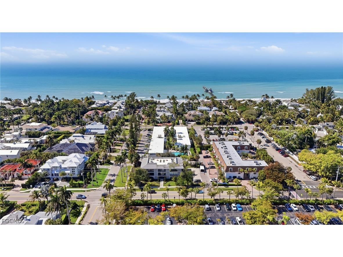 1295 Gulf Shore Boulevard S #134 Naples FL 34102 2026003307 image29