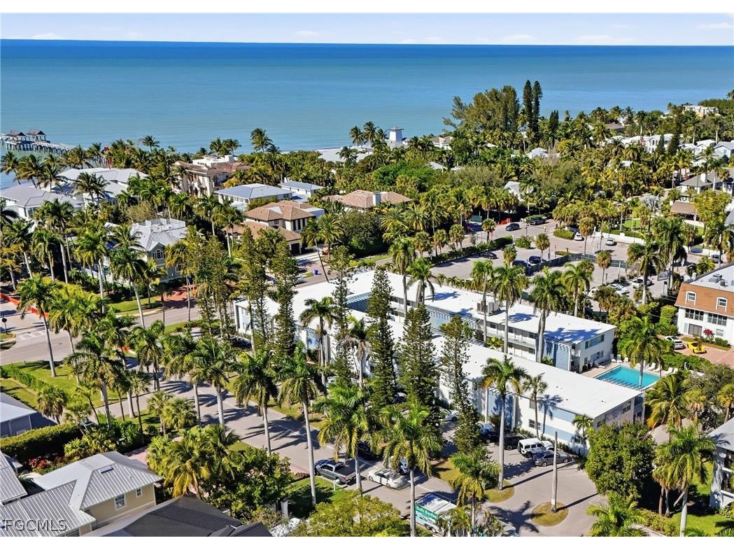 1295 Gulf Shore Boulevard S #134 Naples FL 34102 2026003307 image3