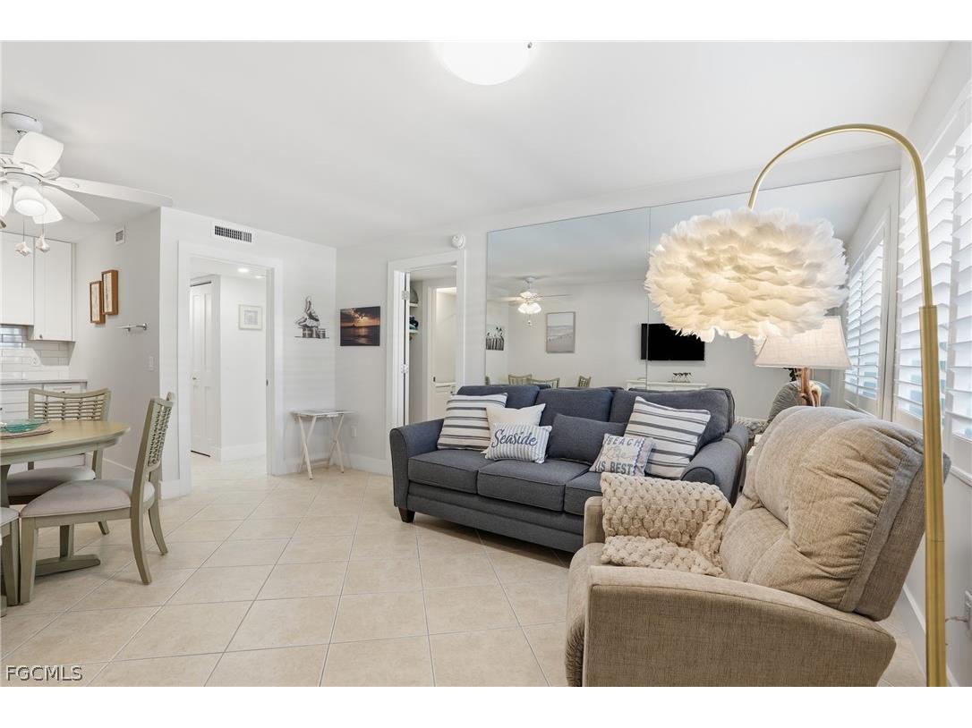 1295 Gulf Shore Boulevard S #134 Naples FL 34102 2026003307 image5