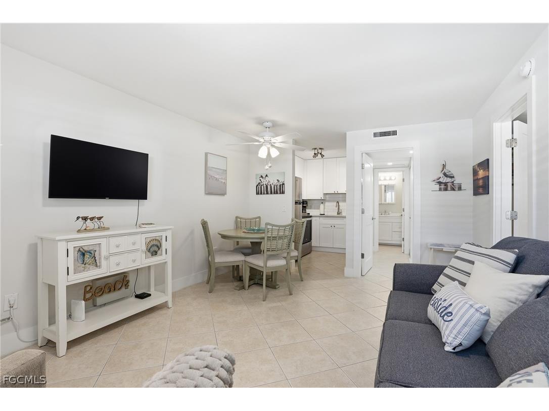 1295 Gulf Shore Boulevard S #134 Naples FL 34102 2026003307 image6