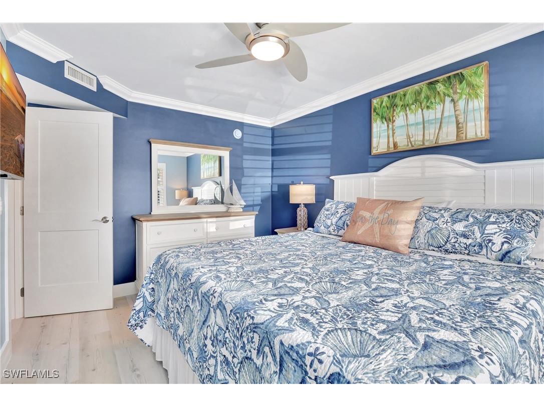 1295 Gulf Shore Boulevard S #136 Naples FL 34102 225051947 image13