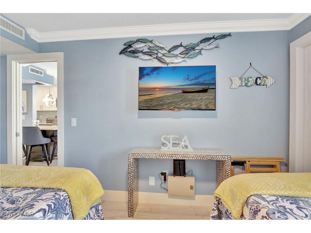 1295 Gulf Shore Boulevard S #136 Naples FL 34102 225051947 image19