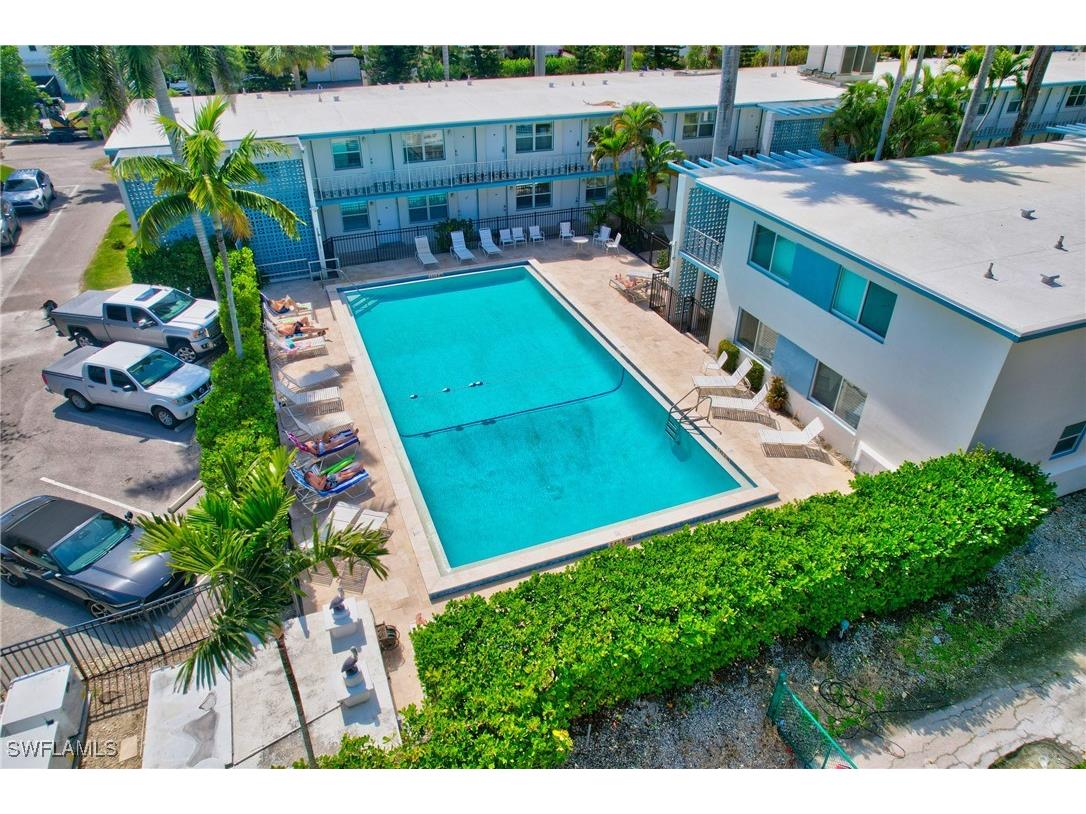 1295 Gulf Shore Boulevard S #136 Naples FL 34102 225051947 image22