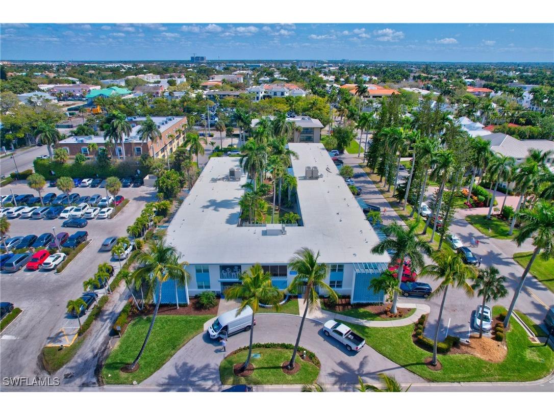 1295 Gulf Shore Boulevard S #136 Naples FL 34102 225051947 image29