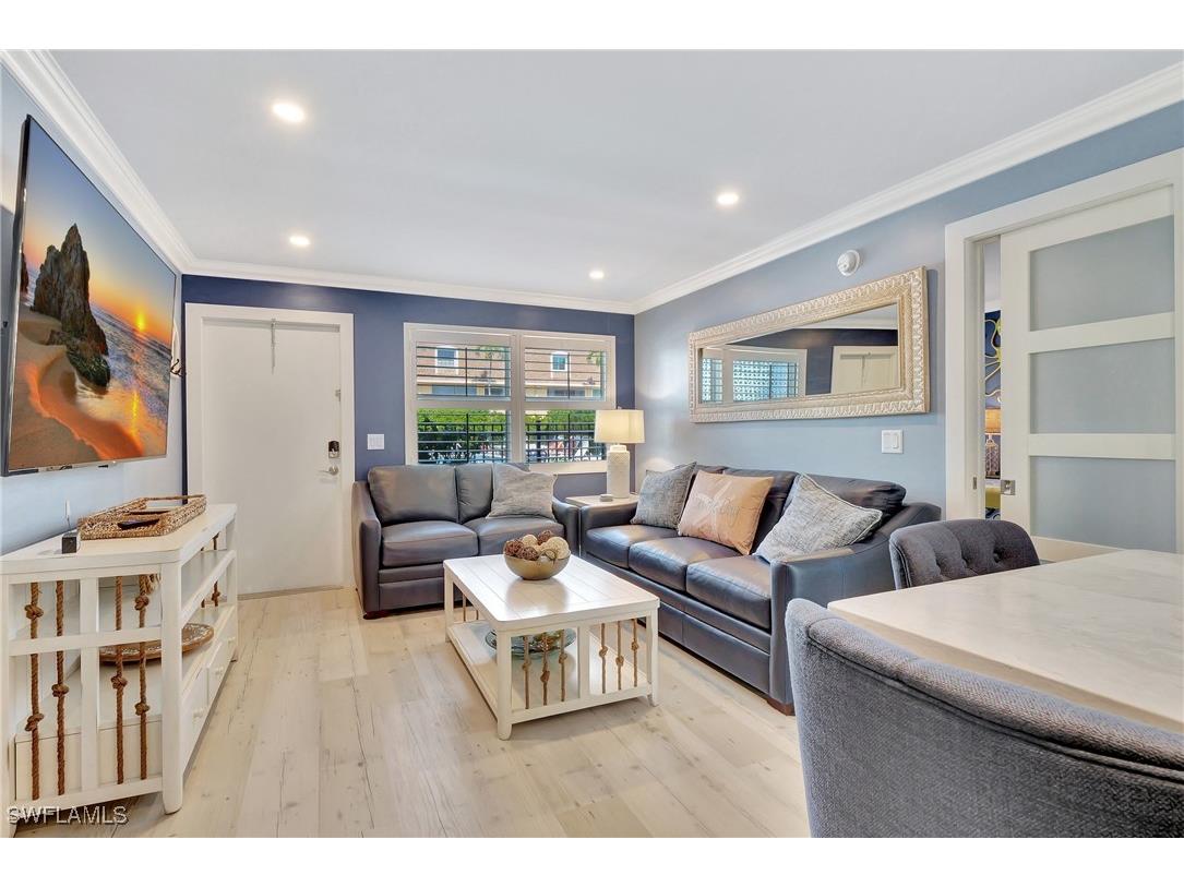 1295 Gulf Shore Boulevard S #136 Naples FL 34102 225051947 image7